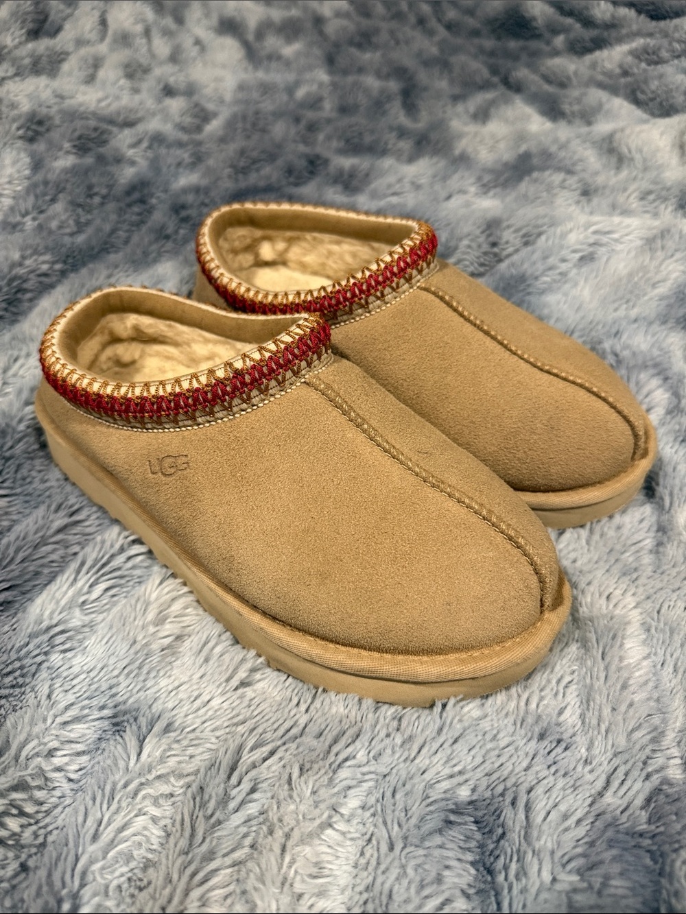 UGG Women’s Chestnut Suede Slip-On Mules with Red Trim